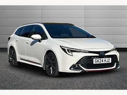 Pure white Used 2024 Toyota Corolla Sport Estate | £25,650 (A bit pricey)