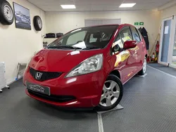 Red Used 2011 Honda Jazz ES Hatchback | £4,250 (Fair price)