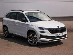 White Used 2024 Skoda Karoq SportLine SUV | £29,850 (Fair price)