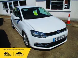 White Used 2015 VW Polo SE Hatchback | £9,995 (A bit pricey)