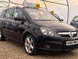 Black Used 2007 Vauxhall Zafira SRi MPV | £1,899 (Fair price)
