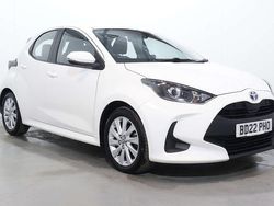 Used 2025 Toyota Yaris Hybrid Hatchback | £12,400 (Super price)