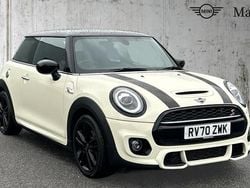 Pepper white Used 2020 Mini Cooper S Sport Hatchback | £18,482 (Fair price)