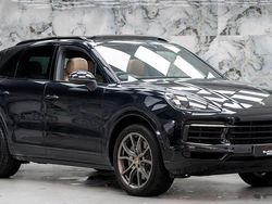 Black Used 2018 Porsche Cayenne SUV | £43,989 (Fair price)