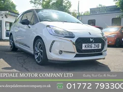 White Used 2016 DS Automobiles DS3 Prestige Hatchback | £5,290 (Fair price)
