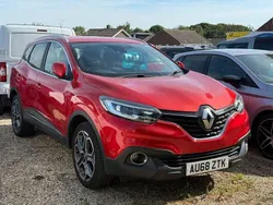 Red Used 2018 Renault Kadjar Dynamique SUV | £10,000 (Fair price)