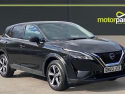 Black Used 2023 Nissan Qashqai N-Connecta SUV | £16,900 (Good price)