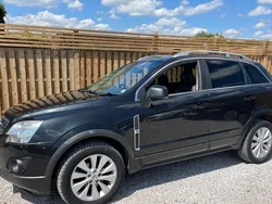 Black Used 2014 Vauxhall Antara S SUV | £3,000 (Fair price)