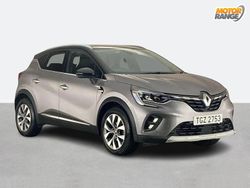 Grey/black Used 2021 Renault Captur Version S SUV | £15,895 (Fair price)