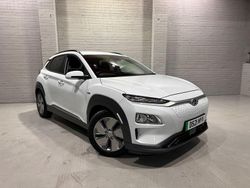 White Used 2021 Hyundai Kona Premium SUV | £14,650 (Fair price)