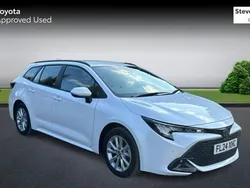 White Used 2024 Toyota Corolla Estate | £23,879 (Fair price)