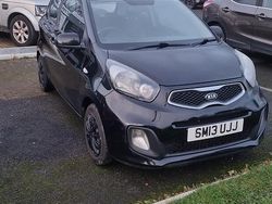 Black Used 2013 Kia Picanto Hatchback | £2,695 (Good price)