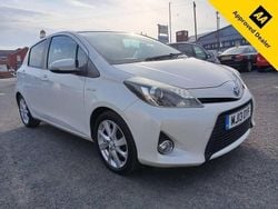 White Used 2013 Toyota Yaris Hybrid Hatchback | £8,995 (A bit pricey)