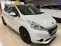 White Used 2012 Peugeot 208 Access Hatchback | £2,290 (Super price)