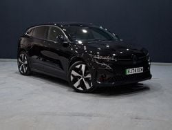 Black Used 2024 Renault Megane E-Tech Komfort Hatchback | £23,298 (Fair price)