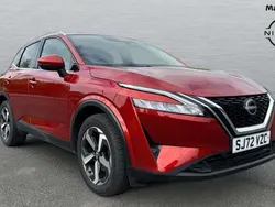 Red Used 2022 Nissan Qashqai N-Connecta SUV | £17,020 (Fair price)