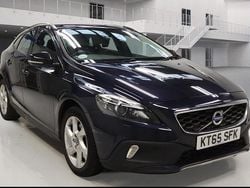 Blue Used 2016 Volvo V40 CC Estate | £9,995 (Fair price)