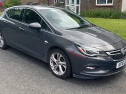 Grey Used 2016 Vauxhall Astra SRi Hatchback | £5,327 (Good price)