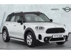 White silver Used 2021 Mini Cooper Countryman Classic SUV | £19,490 (Good price)