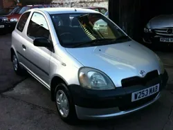 Used 2000 Toyota Yaris Hatchback | £1,400 (Fair price)