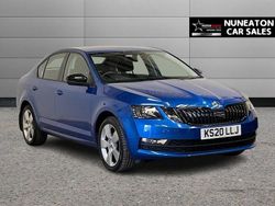 Blue Used 2020 Skoda Octavia SE Drive Hatchback | £14,100 (Good price)