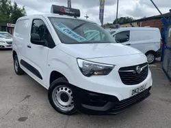 White Used 2021 Vauxhall Combo MPV | £6,995 (Fair price)