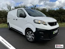 White Used 2017 Peugeot Expert S Van | £7,290 (Fair price)