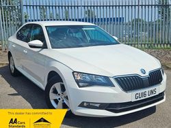 White Used 2016 Skoda Superb Hatchback | £8,995 (Super price)
