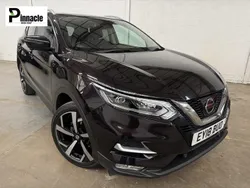 Black Used 2018 Nissan Qashqai Tekna SUV | £8,995 (Fair price)
