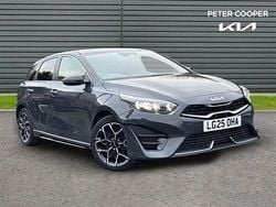 Used 2025 Kia Ceed GT-Line Hatchback | £19,492 (Fair price)