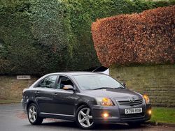 Grey Used 2006 Toyota Avensis T1 Hatchback | £4,250 (Expensive)