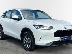 White Used 2025 Honda ZR-V Elegance SUV | £27,568 (Expensive)