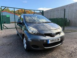 Grey Used 2011 Toyota Aygo Hatchback | £1,495 (Fair price)