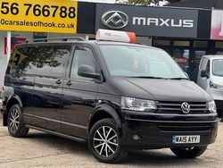 Black Used 2015 VW Caravelle SE MPV | £23,657 (Fair price)
