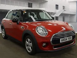 Red Used 2014 Mini Cooper Hatch Hatchback | £7,995 (Super price)