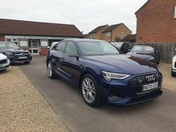 Blue Used 2020 Audi e-tron Comfort SUV | £24,995 (Fair price)