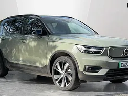 Used 2022 Volvo XC40 Pro SUV | £28,826 (Fair price)