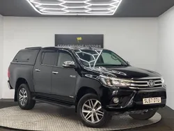 Black Used 2017 Toyota HiLux Pickup | £15,999 (Fair price)
