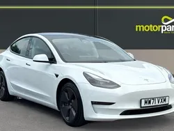 Pearl white multicoat Used 2021 Tesla Model 3 Long Range Sedan | £20,500 (Fair price)