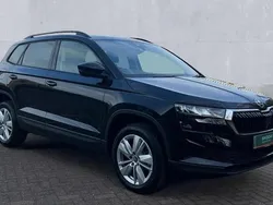 Black magic pearl effect Used 2025 Skoda Karoq SE SUV | £26,750 (Expensive)