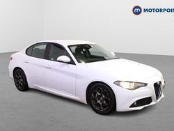 White Used 2019 Alfa Romeo Giulia Sedan | £14,049