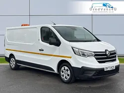 White Used 2024 Renault Trafic Van | £16,495 (Good price)