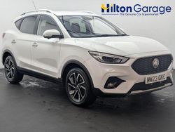 White Used 2023 MG ZS Exclusive Hatchback | £13,150 (Good price)