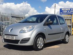 Silver Used 2010 Renault Twingo Hatchback | £1,695 (Fair price)