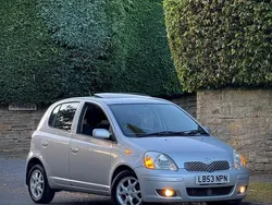 Silver Used 2003 Toyota Yaris Hatchback | £2,499 (Fair price)