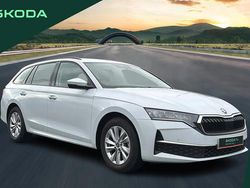 White Used 2025 Skoda Octavia SE Technology Estate | £22,690 (Fair price)