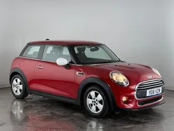 Red Used 2016 Mini ONE Hatch Hatchback | £7,350 (Fair price)
