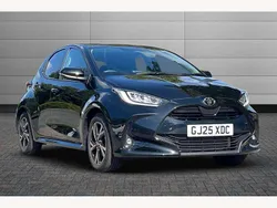 Black Used 2025 Toyota Yaris Hybrid Design Hatchback | £20,695 (Fair price)