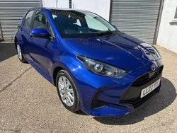 Blue Used 2022 Toyota Yaris Hybrid Hatchback | £16,750 (Good price)