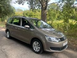 Gold Used 2015 VW Sharan SE MPV | £4,250 (Fair price)